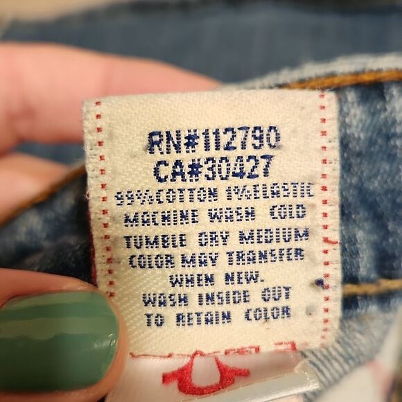 True Religion Women's "Bobby" Flare Leg Jeans Distressed Style Size 30 - Picture 14 of 14